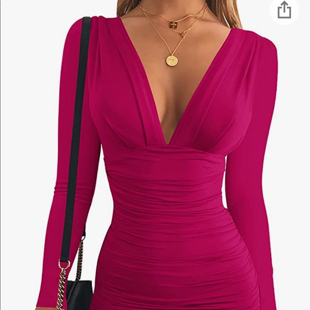 Long Sleeve Ruched V Neck Body Con Cocktail Dress